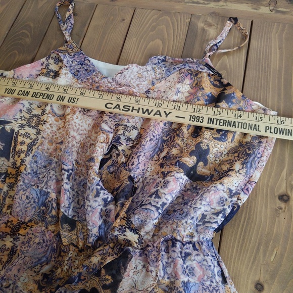 BCBGeneration Rose Print Ruffle Romper Shorts XS - Picture 8 of 10